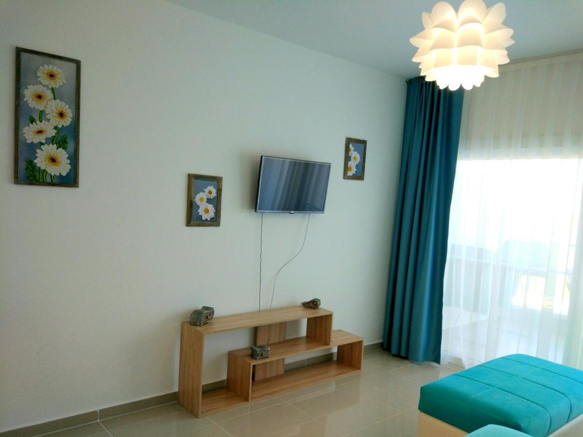 Blue Apartment In 5* Ceasar Resort Trikomo Eksteriør billede