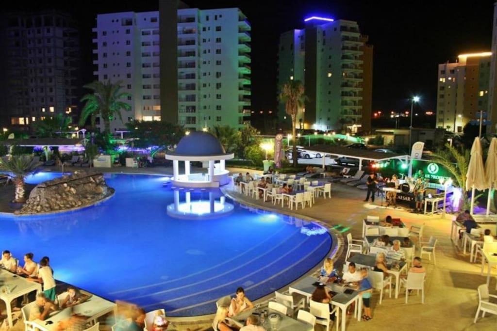 Blue Apartment In 5* Ceasar Resort Trikomo Eksteriør billede